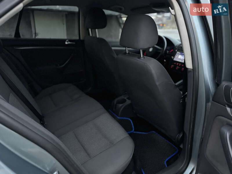 Седан Volkswagen Jetta 2008 в Дрогобыче