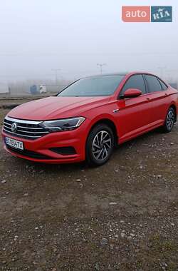 Седан Volkswagen Jetta 2019 в Львове