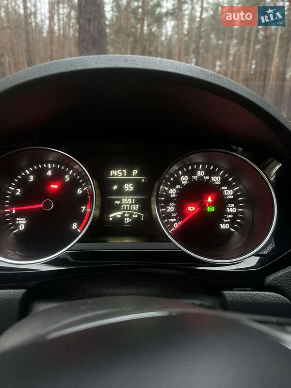 Седан Volkswagen Jetta 2016 в Полтаві