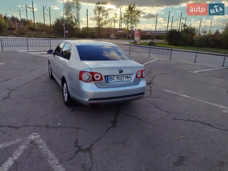 Volkswagen Jetta 2008 VIN WVWZZZ1KZ8M125563 фото оголошення 14 з 64