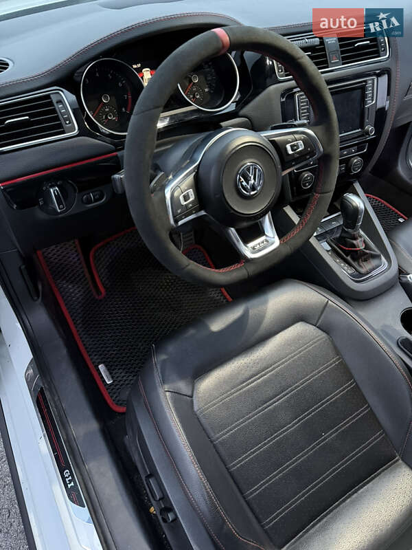 Седан Volkswagen Jetta 2016 в Запоріжжі фото 10 Седан Volkswagen Jetta 2016 в Запоріжжі