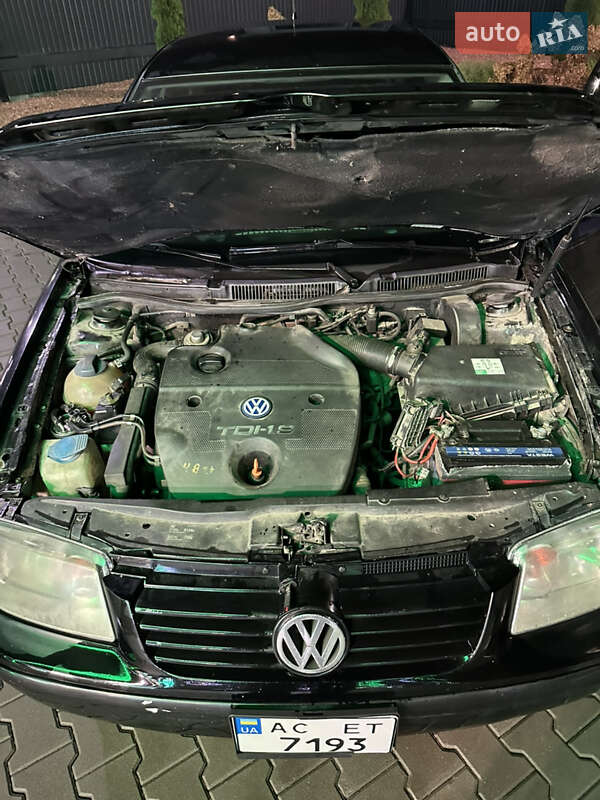 Седан Volkswagen Jetta 2002 в Луцьку