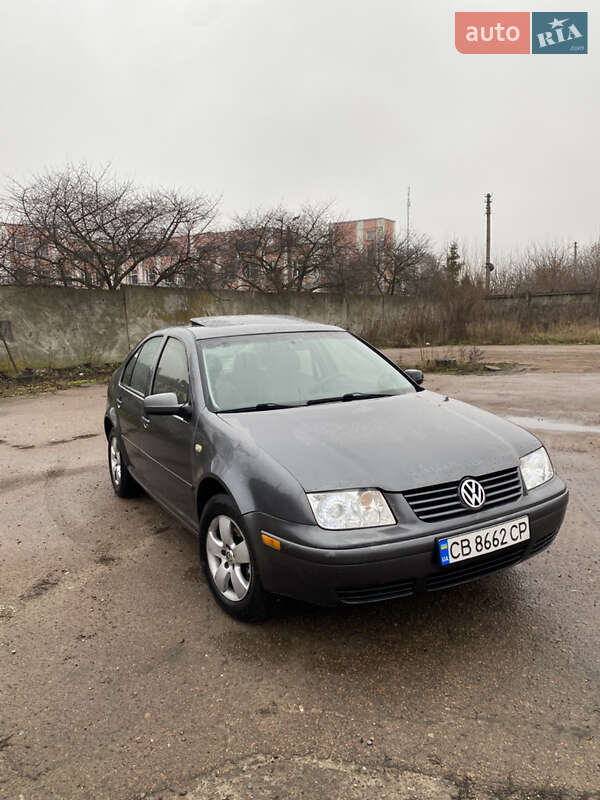 Седан Volkswagen Jetta 2003 в Чернігові