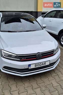 Седан Volkswagen Jetta 2017 в Тернополе