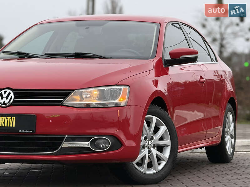 Седан Volkswagen Jetta 2013 в Киеве фото 3 Седан Volkswagen Jetta 2013 в Киеве