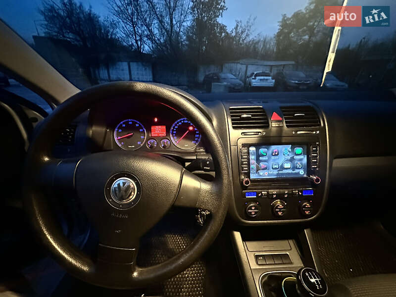 Седан Volkswagen Jetta 2006 в Києві фото 8 Седан Volkswagen Jetta 2006 в Києві