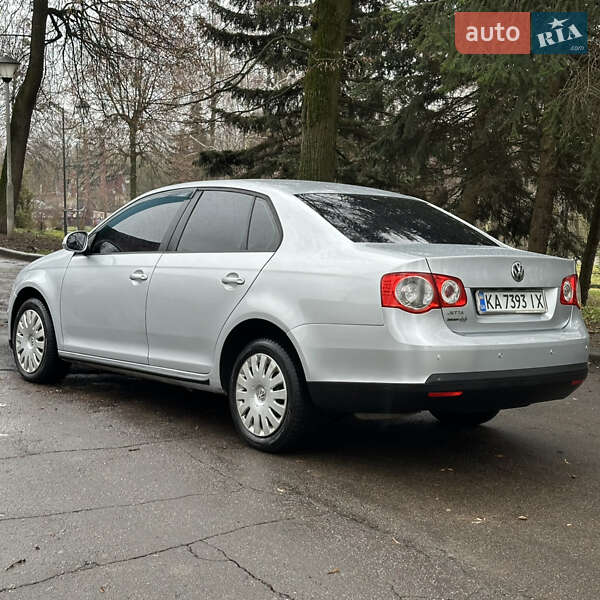 Седан Volkswagen Jetta 2008 в Житомирі фото 4 Седан Volkswagen Jetta 2008 в Житомирі