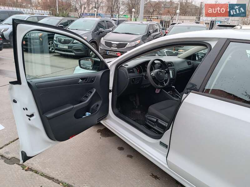 Седан Volkswagen Jetta 2015 в Харкові фото 16 Седан Volkswagen Jetta 2015 в Харкові