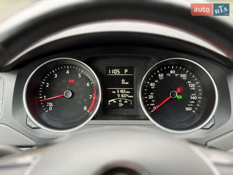 Седан Volkswagen Jetta 2015 в Киеве фото 23 Седан Volkswagen Jetta 2015 в Киеве