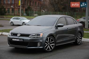 Седан Volkswagen Jetta 2012 в Харькове