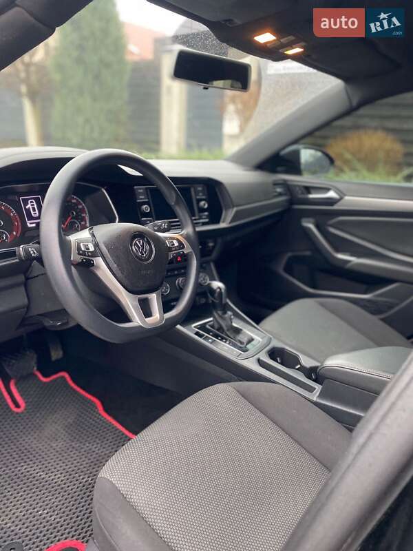 Седан Volkswagen Jetta 2019 в Киеве фото 11 Седан Volkswagen Jetta 2019 в Киеве