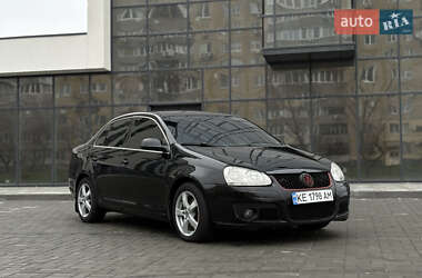 Седан Volkswagen Jetta 2006 в Дніпрі