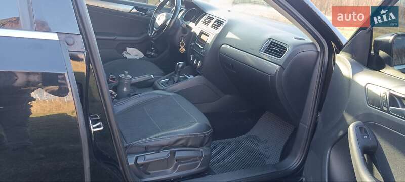 Седан Volkswagen Jetta 2017 в Борзне фото 9 Седан Volkswagen Jetta 2017 в Борзне