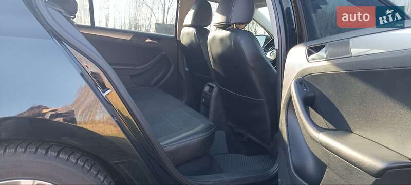 Седан Volkswagen Jetta 2017 в Борзне фото 8 Седан Volkswagen Jetta 2017 в Борзне
