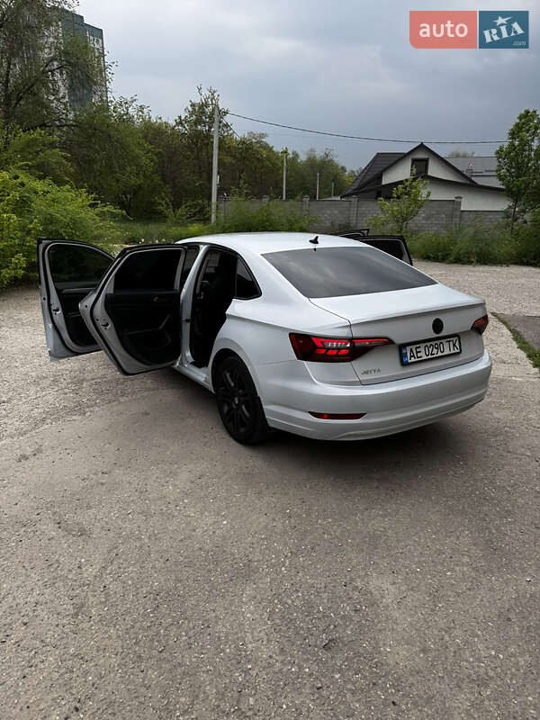 Седан Volkswagen Jetta 2018 в Кривому Розі