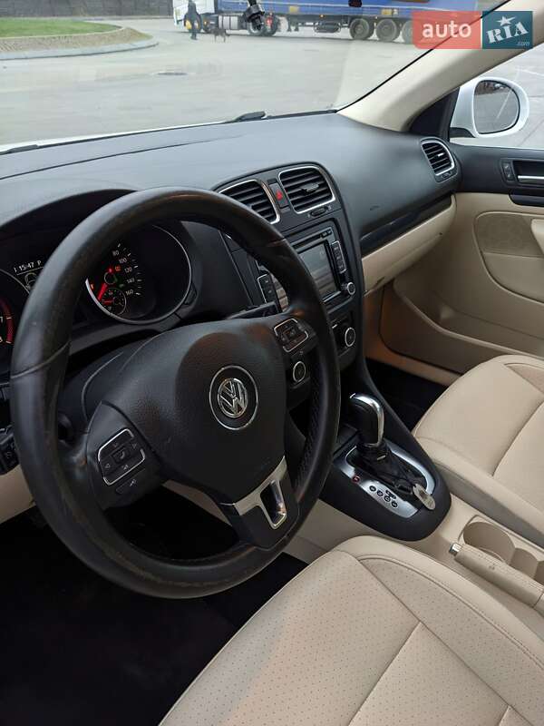 Универсал Volkswagen Jetta 2011 в Киеве фото 15 Универсал Volkswagen Jetta 2011 в Киеве