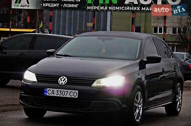 Седан Volkswagen Jetta 2012 в Черкассах