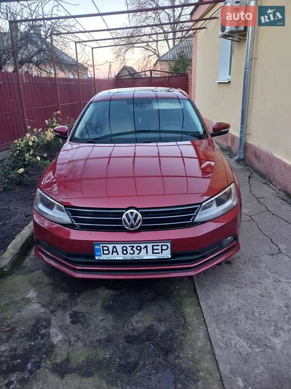 Седан Volkswagen Jetta 2016 в Кропивницькому