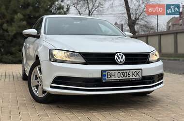 Седан Volkswagen Jetta 2016 в Одессе