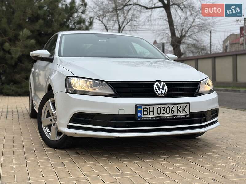Седан Volkswagen Jetta 2016 в Одессе