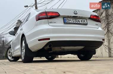 Седан Volkswagen Jetta 2016 в Одессе