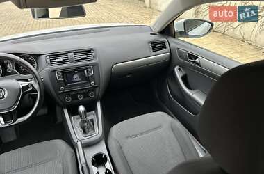 Седан Volkswagen Jetta 2016 в Одессе