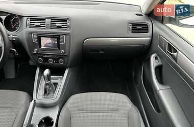 Седан Volkswagen Jetta 2016 в Одессе