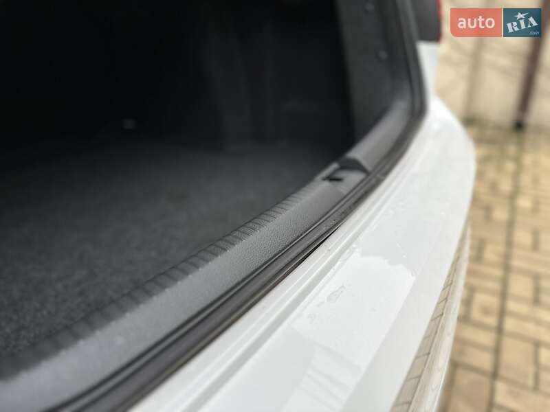 Седан Volkswagen Jetta 2016 в Одессе