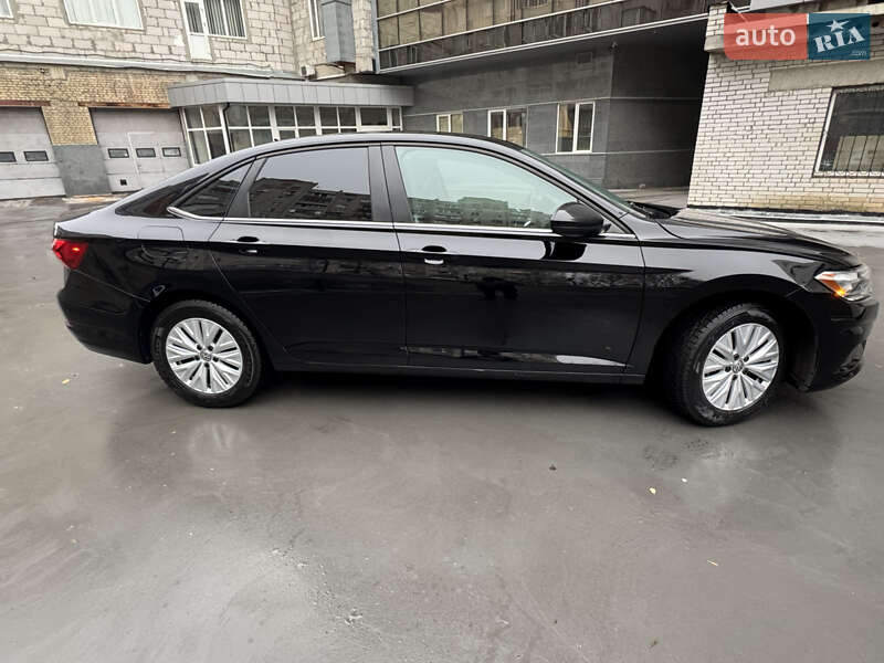 Седан Volkswagen Jetta 2018 в Києві фото 2 Седан Volkswagen Jetta 2018 в Києві