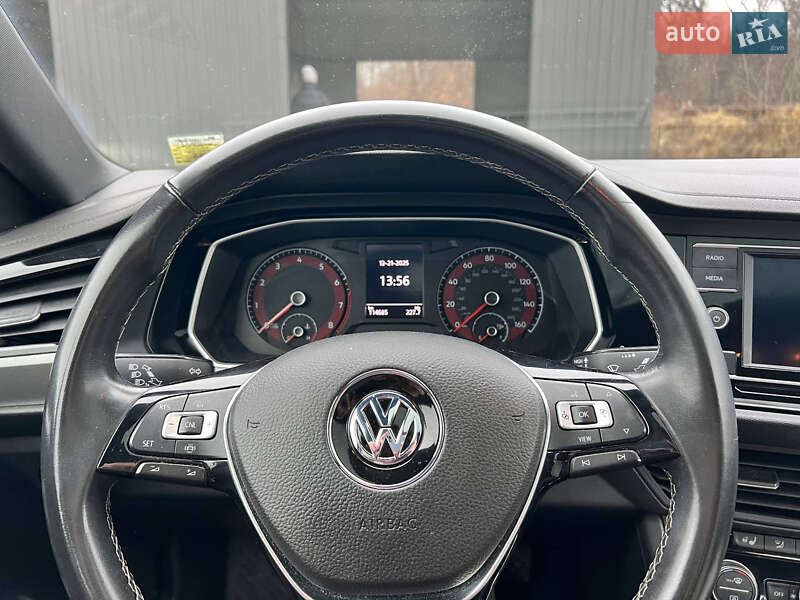 Седан Volkswagen Jetta 2020 в Львові фото 15 Седан Volkswagen Jetta 2020 в Львові