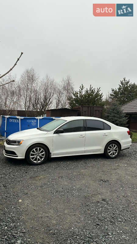 Седан Volkswagen Jetta 2014 в Львові