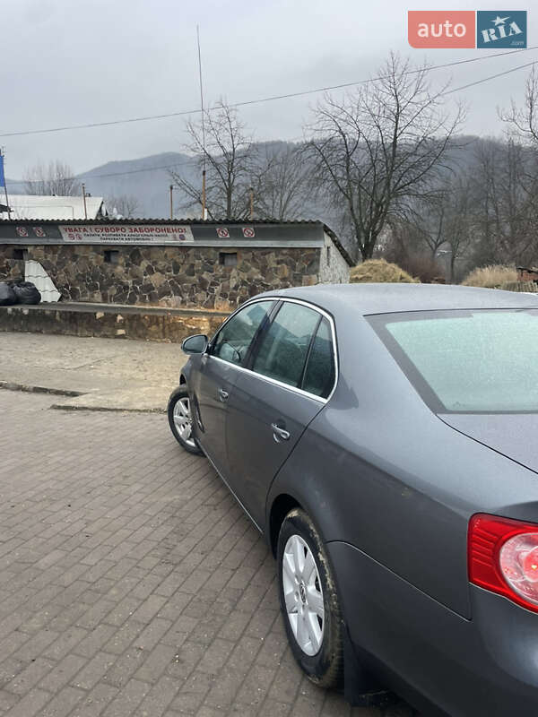 Седан Volkswagen Jetta 2006 в Косове