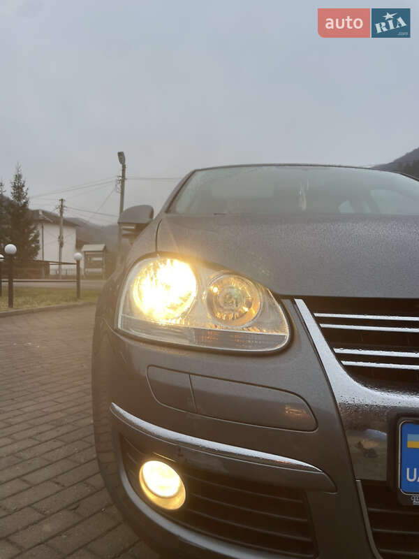 Седан Volkswagen Jetta 2006 в Косове