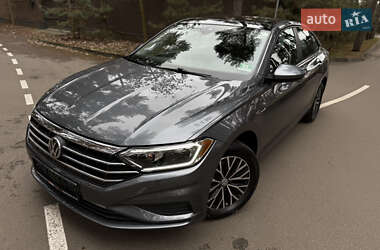 Седан Volkswagen Jetta 2018 в Белогородке