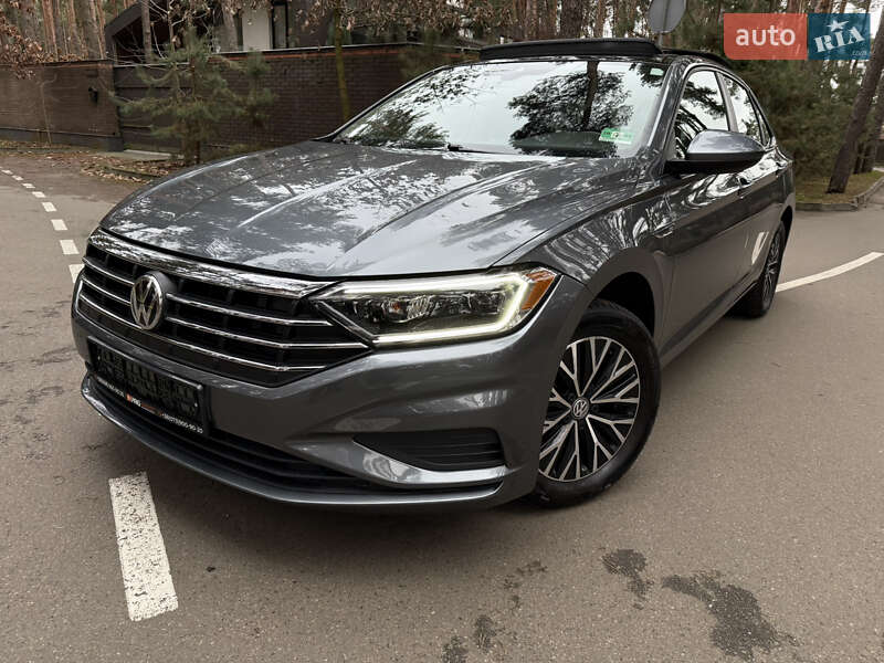 Седан Volkswagen Jetta 2018 в Білогородці