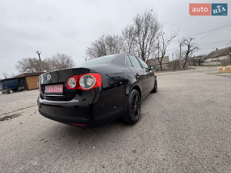 Седан Volkswagen Jetta 2008 в Запорожье