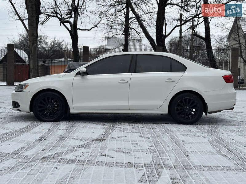 Седан Volkswagen Jetta 2013 в Кам'янському