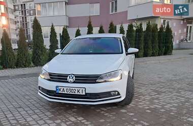 Седан Volkswagen Jetta 2015 в Старичах