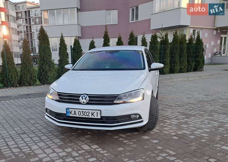 Седан Volkswagen Jetta 2015 в Вінниці