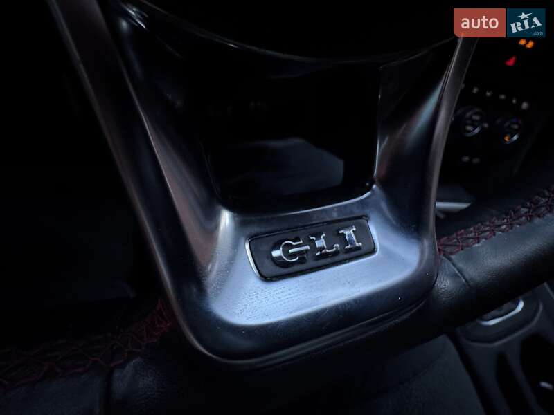 Седан Volkswagen Jetta 2020 в Виннице