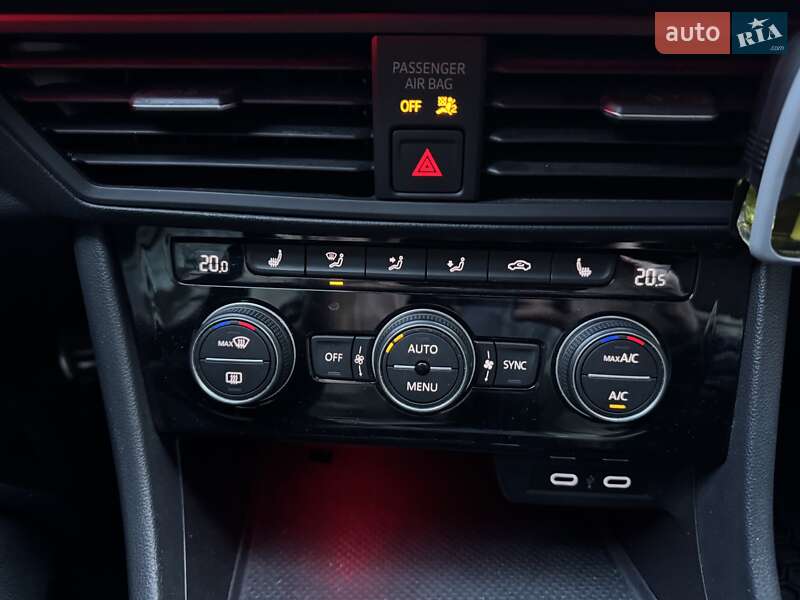 Седан Volkswagen Jetta 2020 в Виннице