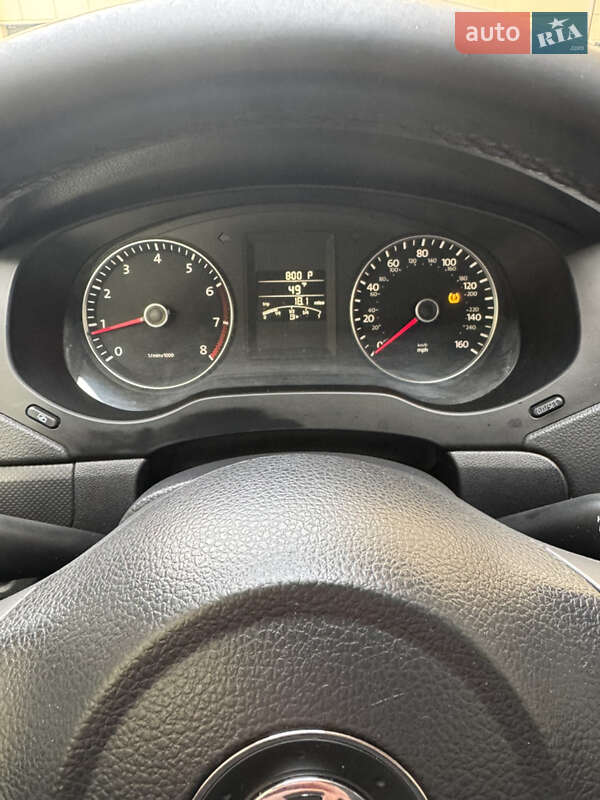 Седан Volkswagen Jetta 2011 в Дніпрі