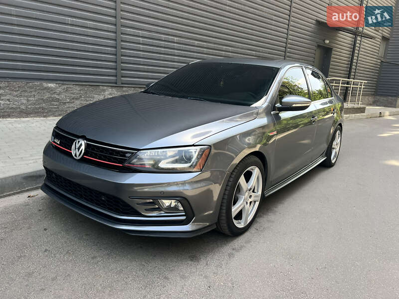 Седан Volkswagen Jetta 2017 в Харкові