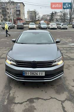 Седан Volkswagen Jetta 2015 в Полтаві