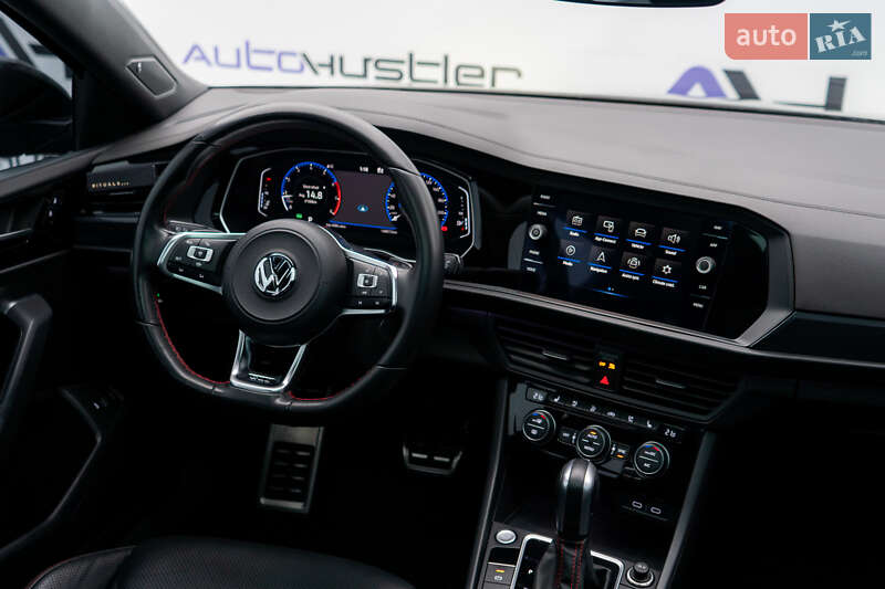 Седан Volkswagen Jetta 2021 в Києві