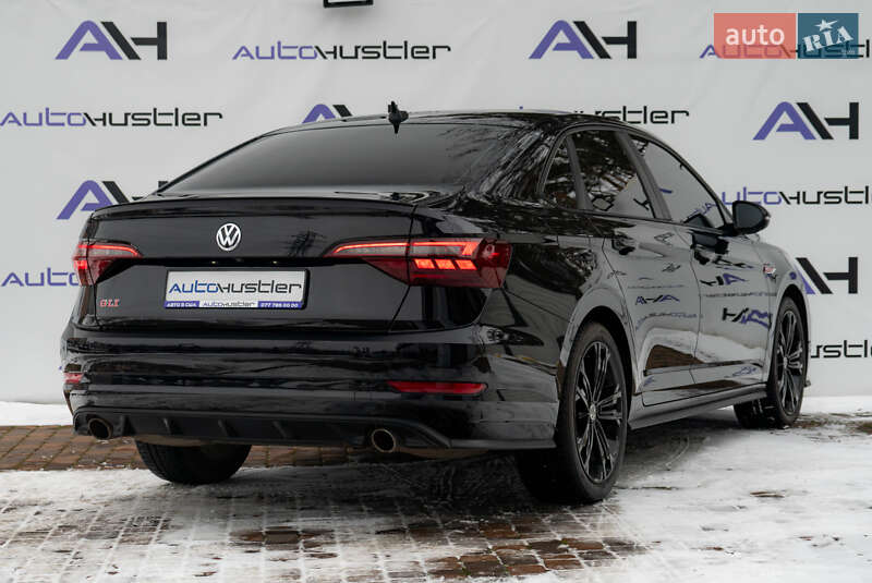 Седан Volkswagen Jetta 2021 в Києві