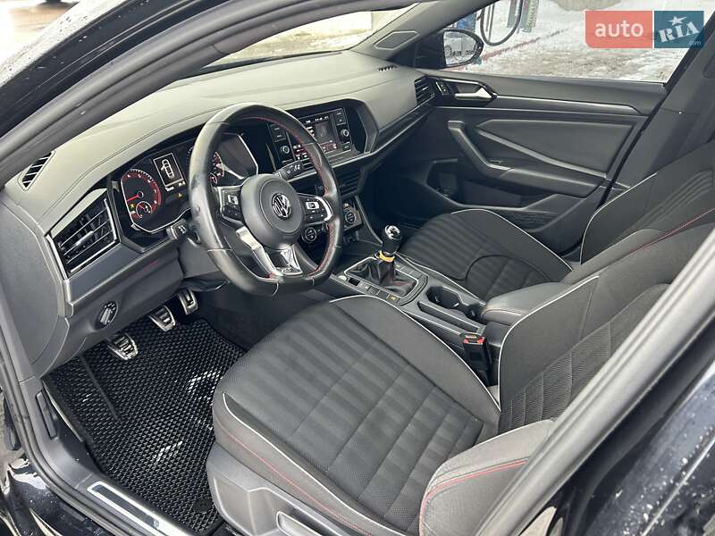 Седан Volkswagen Jetta 2019 в Киеве фото 4 Седан Volkswagen Jetta 2019 в Киеве