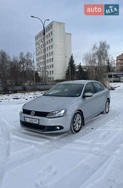 Седан Volkswagen Jetta 2011 в Обухове