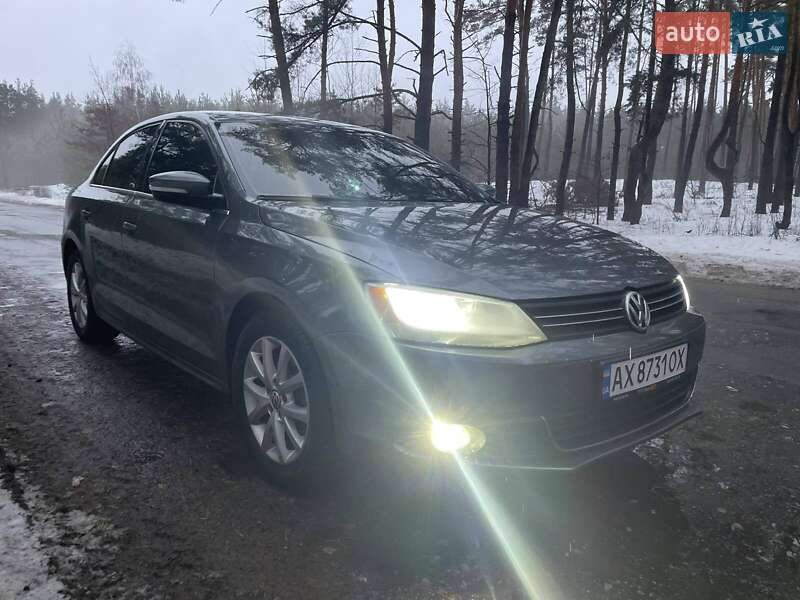 Седан Volkswagen Jetta 2014 в Харкові
