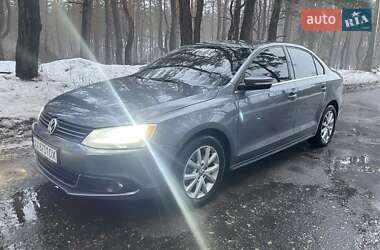 Седан Volkswagen Jetta 2014 в Харкові